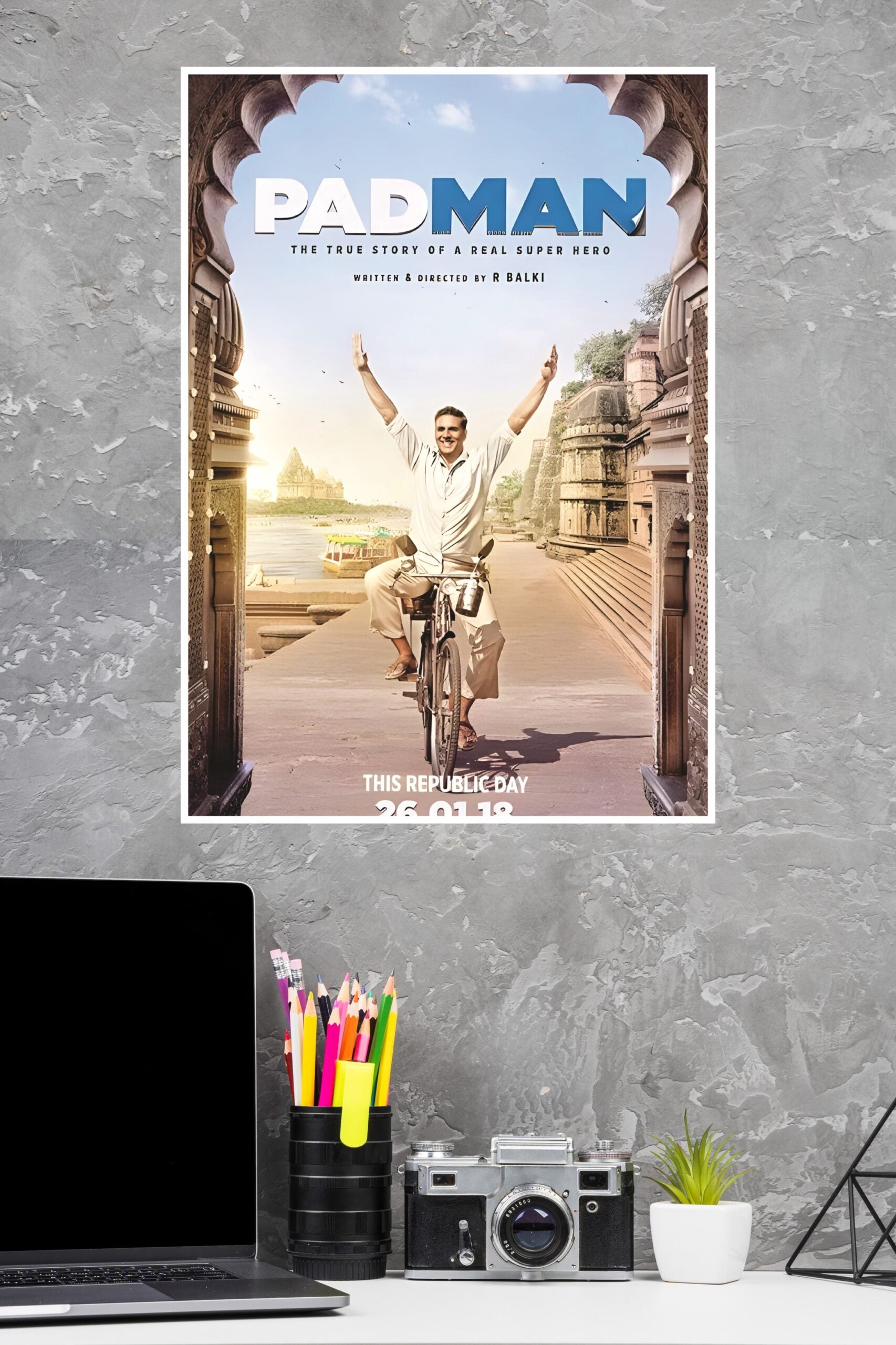 Akshay Kumar's Pad Man Movie Poster | Bollywood Posters