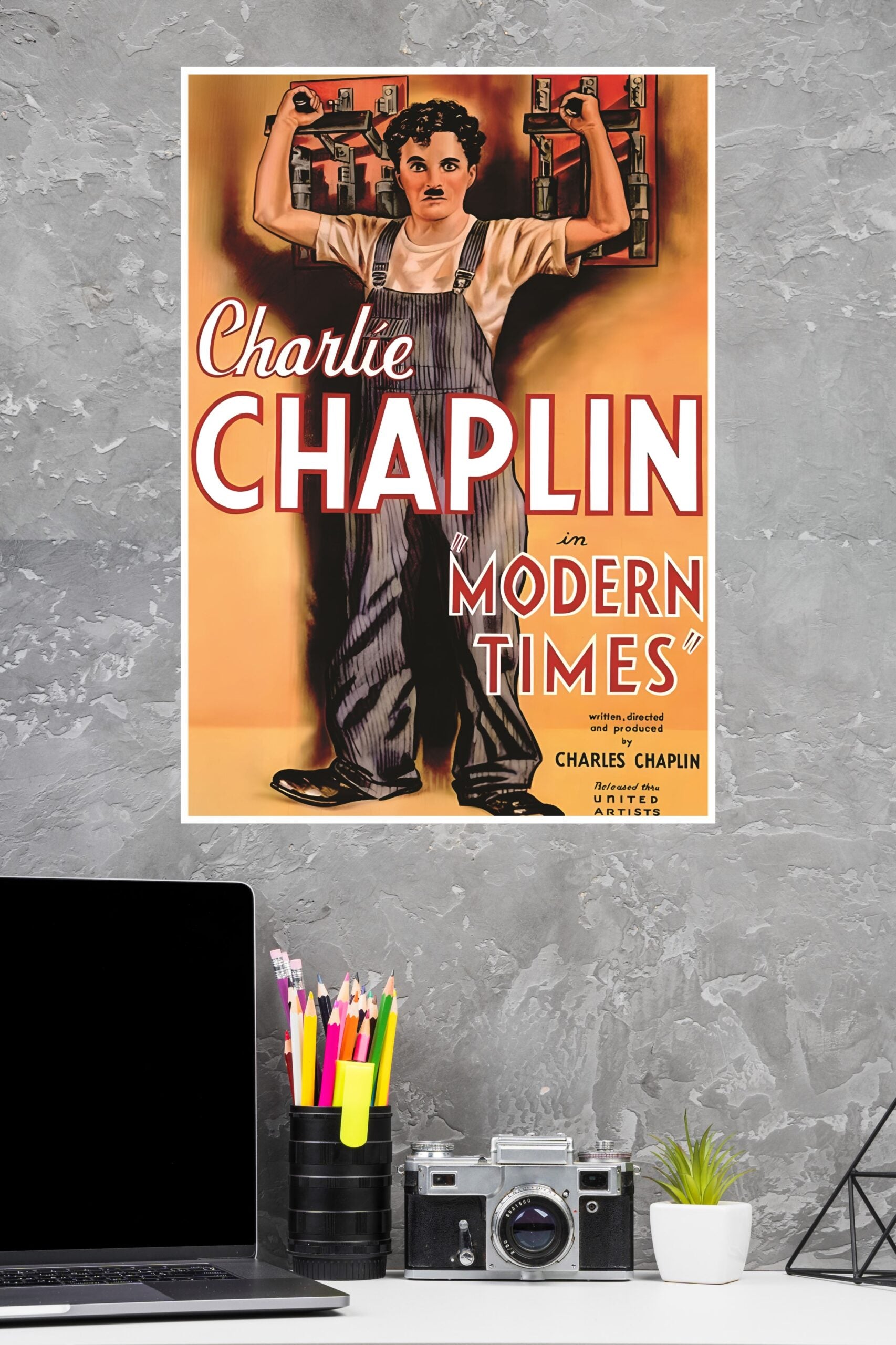 Modern Times Movie Poster | Hollywood Posters