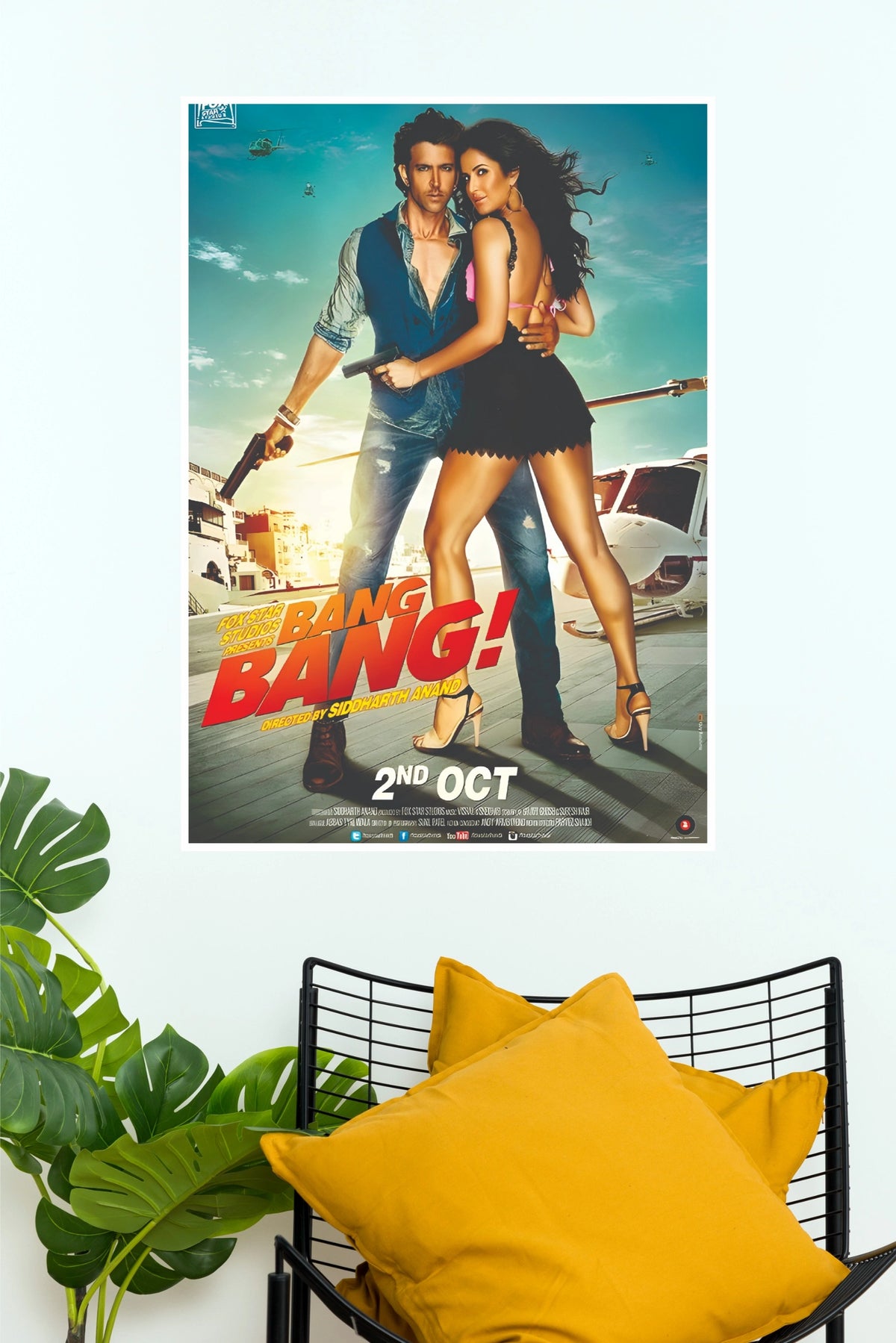 Bang Bang Movie Poster | Bollywood Action Thriller Film Wall Poster Print  (Bollywood Poster)