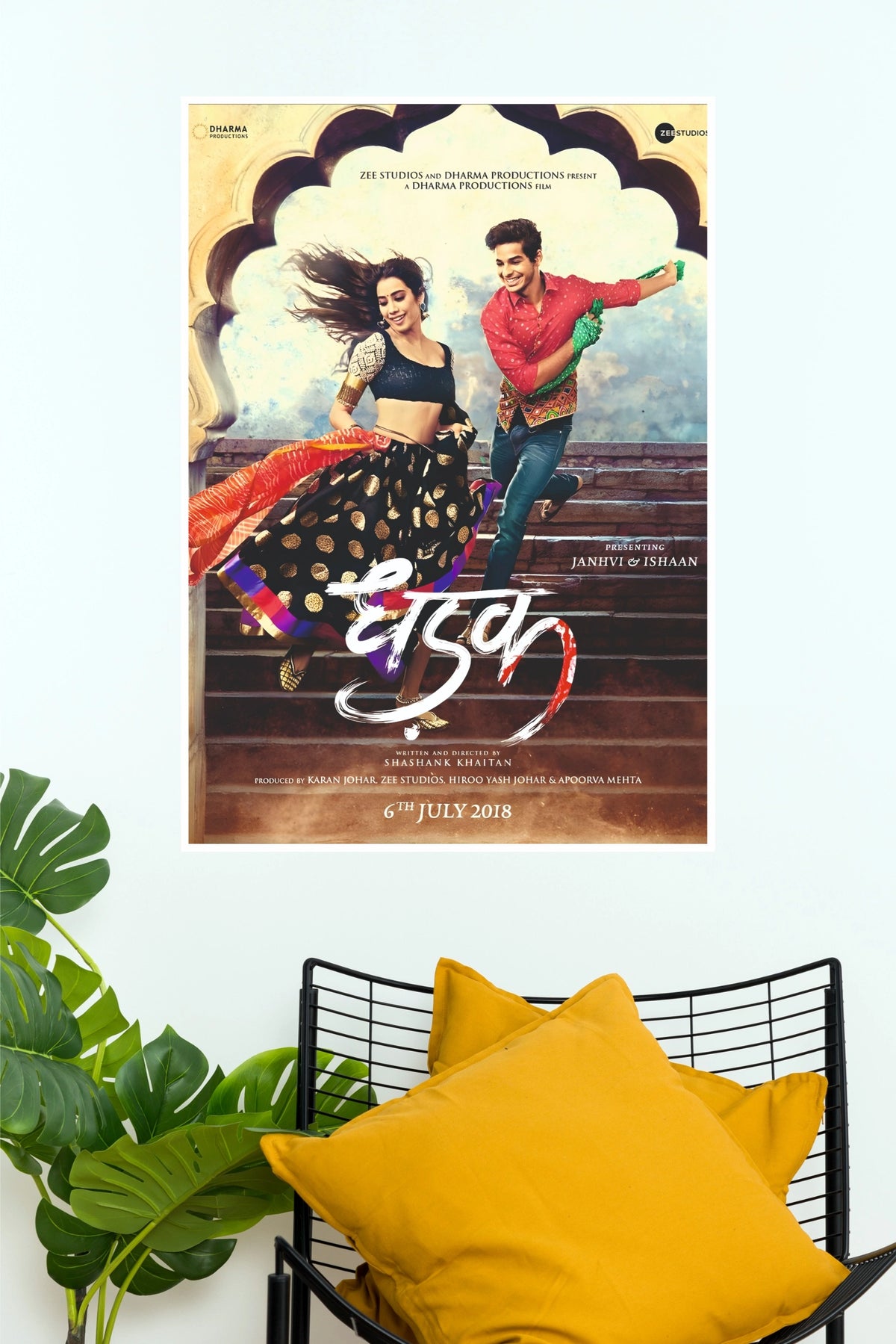 Dhadak – Bollywood Romantic Drama Movie Wall Poster  (Bollywood Poster)