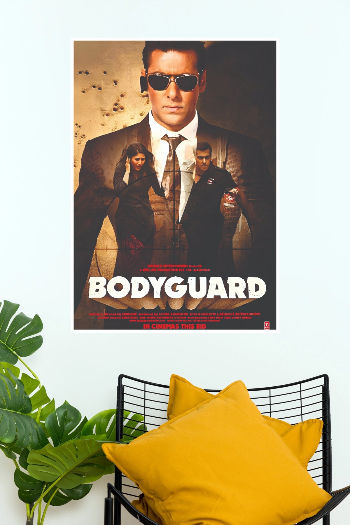 Bodyguard – Bollywood Action Romance Movie Wall Poster  (Bollywood Poster)