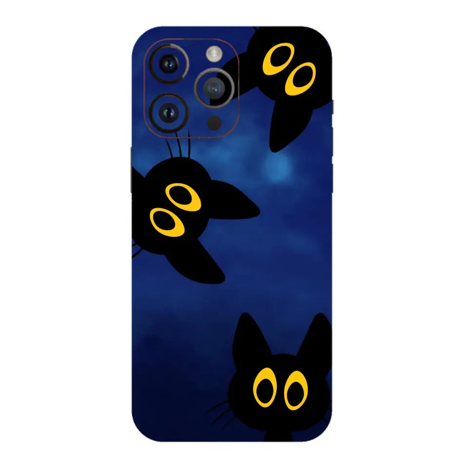 Yellow Eye Cat Mobile Skin