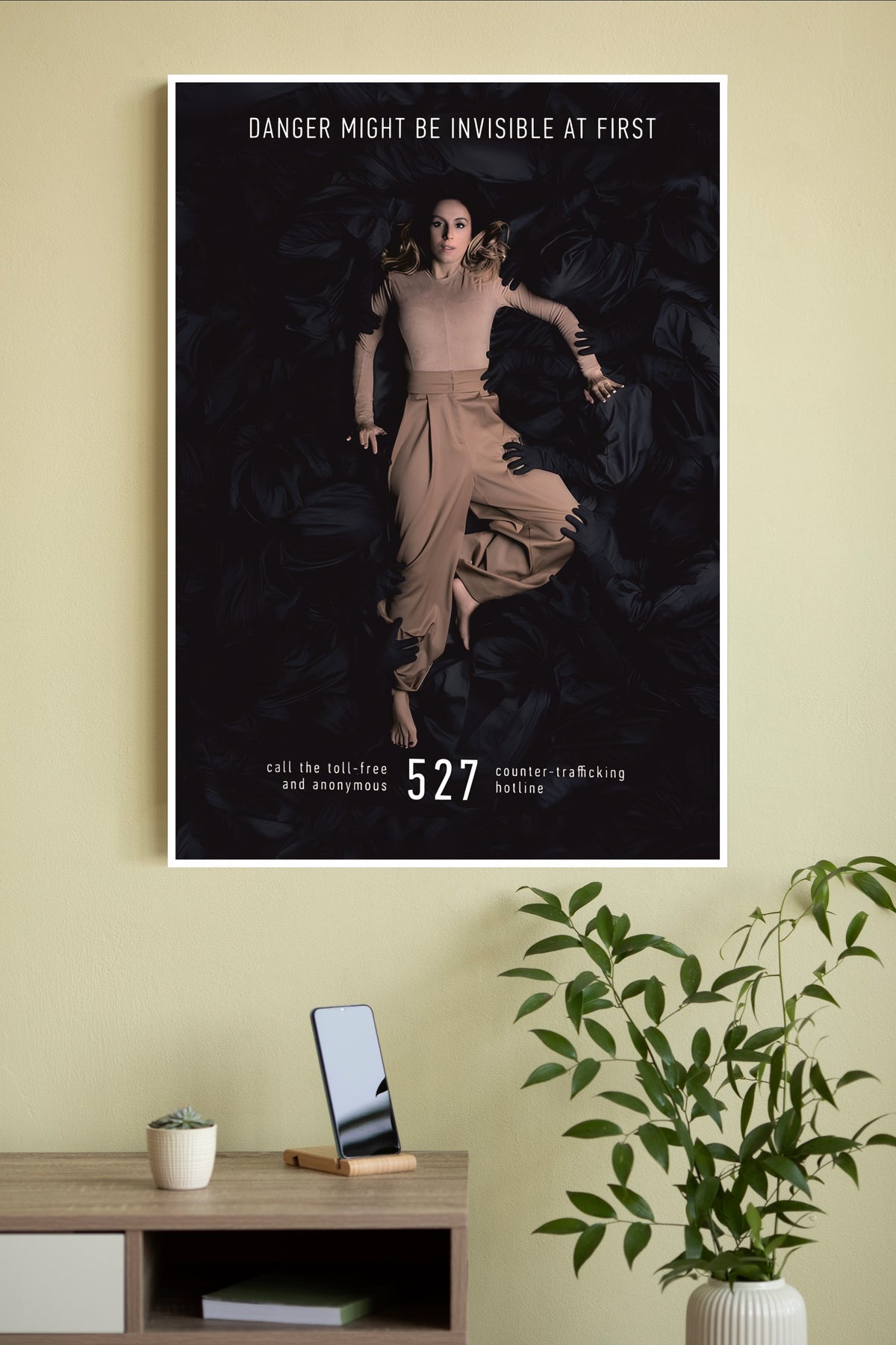 The Unseen Grip Poster | Hollywood Movies Posters